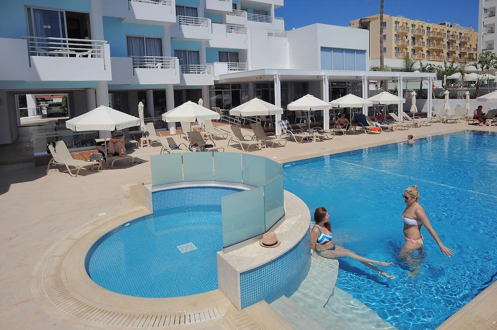 Okeanos Beach Boutique Hotel Ayia Napa Ngoại thất bức ảnh