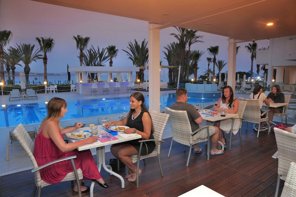 Okeanos Beach Boutique Hotel Ayia Napa Ngoại thất bức ảnh